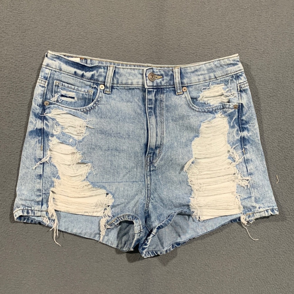American Eagle Mom Short Women 8 Light Wash High Rise Distressed Denim Cutoffs